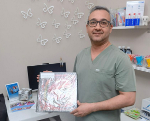 Finanční podpora od zubního lékaře Taha Deemyad
